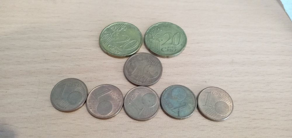 Продам разные монеты