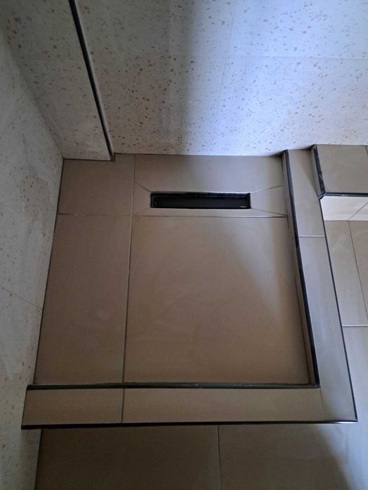 Кафельшик.                               .