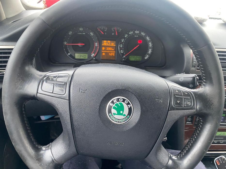 SKODA Superb 2006 — imagine 2