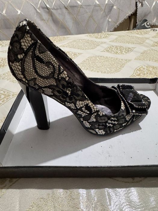 Модельные туфли!Размер 38!Новая