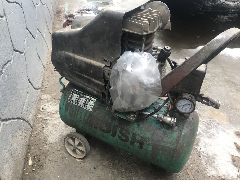 Компрессор 25л.