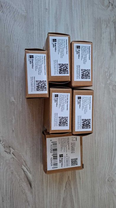 Kit Complet 3D Printing: Bambu Lab A1 Combo + Incintă + Accesorii