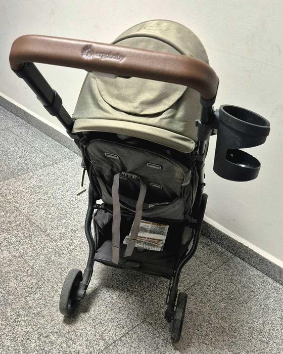 Лятна количка Ergobaby Metro+ Deluxe зелена