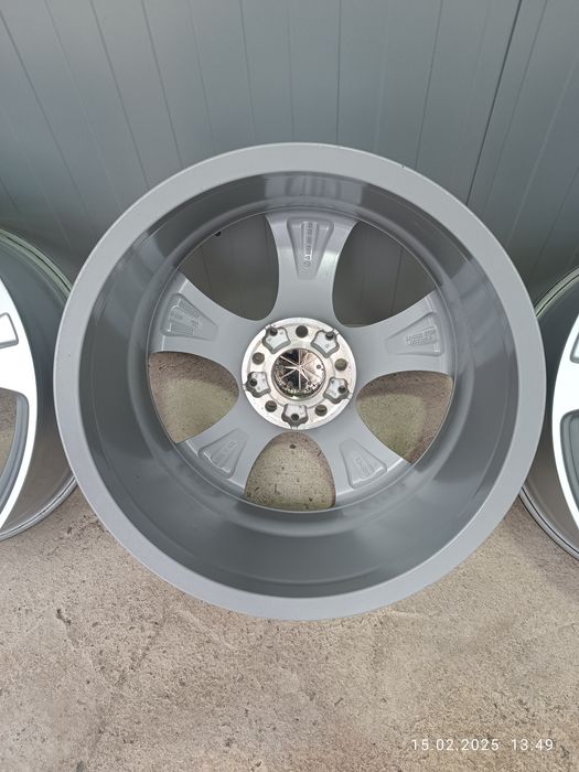 18/5/112-МЕРЦЕДЕС GLC-W 253-Ц и Е класа-перфектни