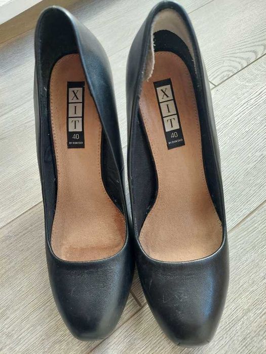 ЕЛЕГАНТНИ Дамски  обувки -НОВИ-последна бройка -40номер