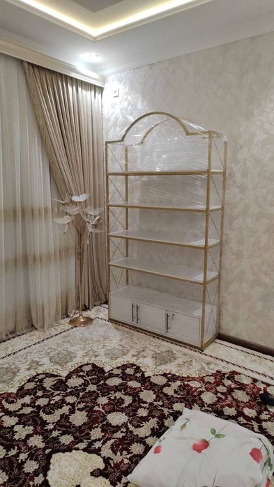 Витрина для магазина новая не подошел размер