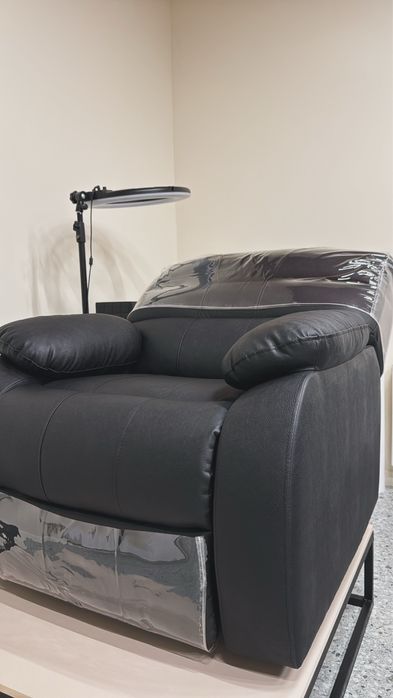 Реклайнер / кушетка в Аренду