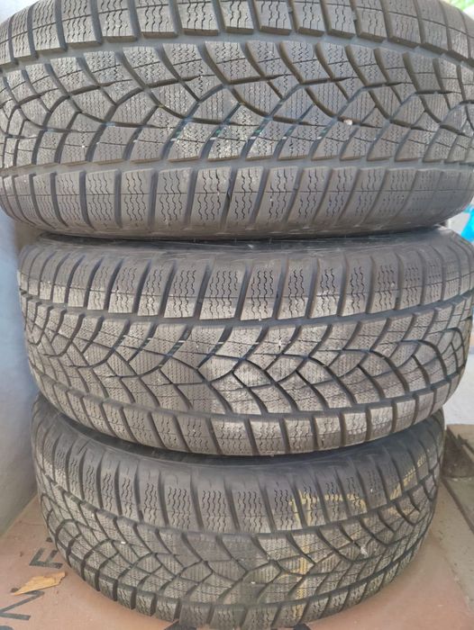 Set 4 Jante + anvelope iarna 235/55/18 an 2018, aproape noi