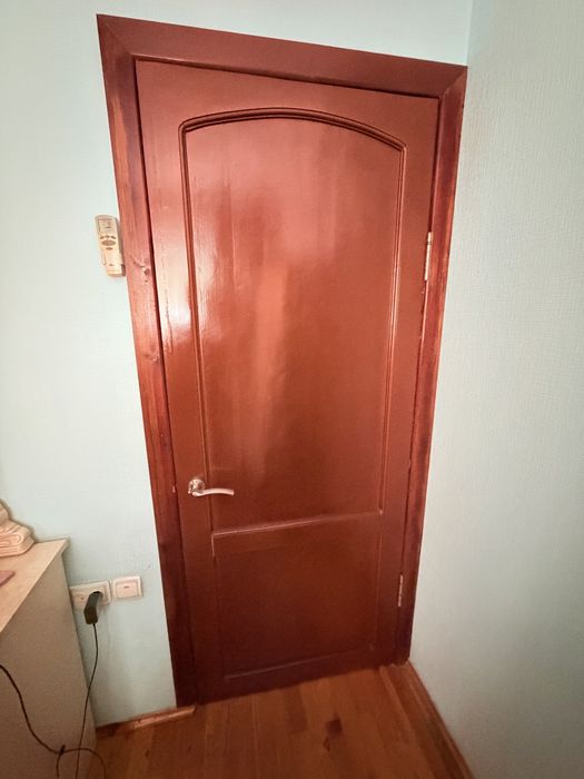 Деревянные двери