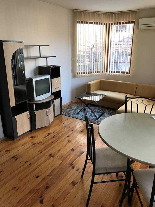 Дава се под наем Двустаен апартамент в Пловдив, Съдийски - 60 кв.м за 425 € - Снимка #1