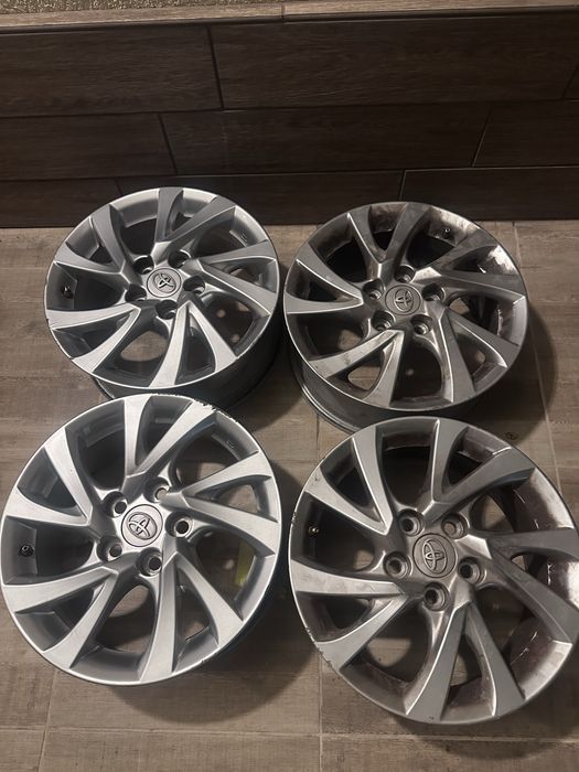 Оригинални джанти 16 Тойота Аурис / Toyota Auris
