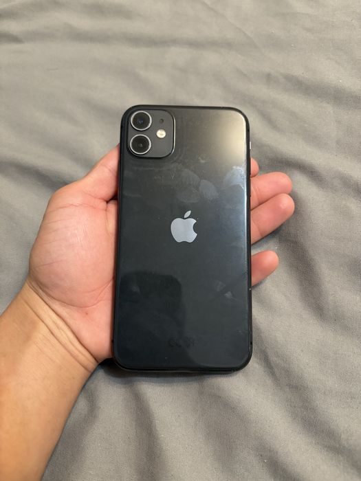 iPhone 11 хорошом состаяние