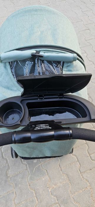 Продавам лятна количка