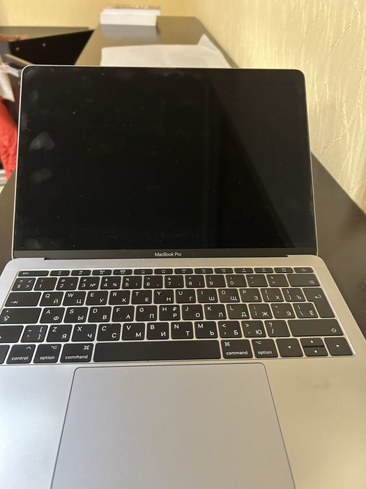 Продам MacBook Pro