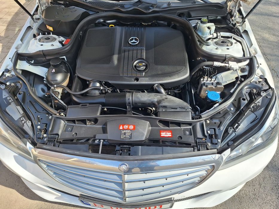 Vand Mercedes Benz