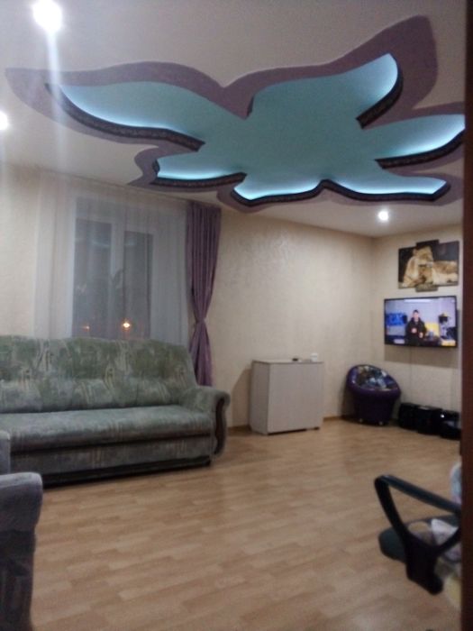 Обменяю 2х. Ул. Молодёжная 1.на 3х. Возможно с доплатой.