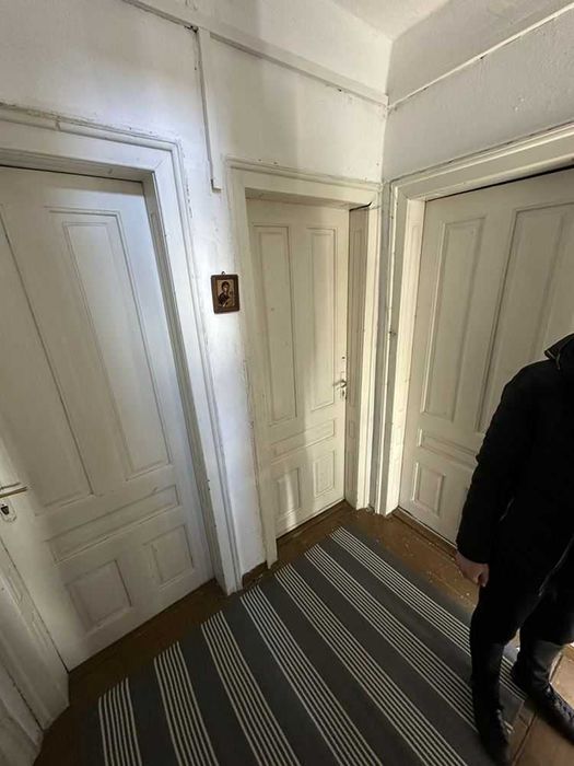 Дава се под наем Етаж от къща в Пловдив, Център - 90 кв.м за 498.27 € - Снимка #10