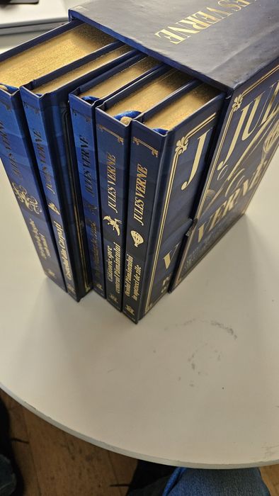 Jules Verne: Pachet de 5 Carti in Cutie Speciala - Editie de colectie
