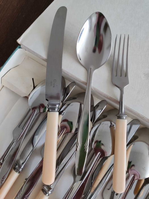 Нов руски комплект