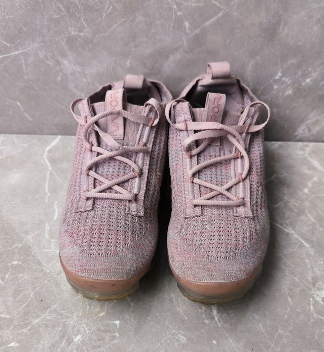 Дамски маратонки Nike Air Vapormax  номер 37,5