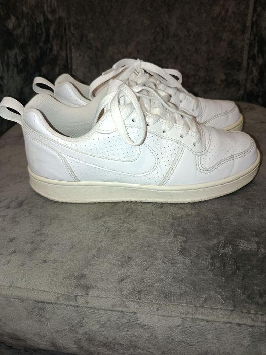 Adidași Nike dama