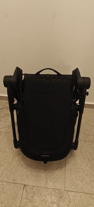 Cărucior Cubyx Melio Carbon - negru