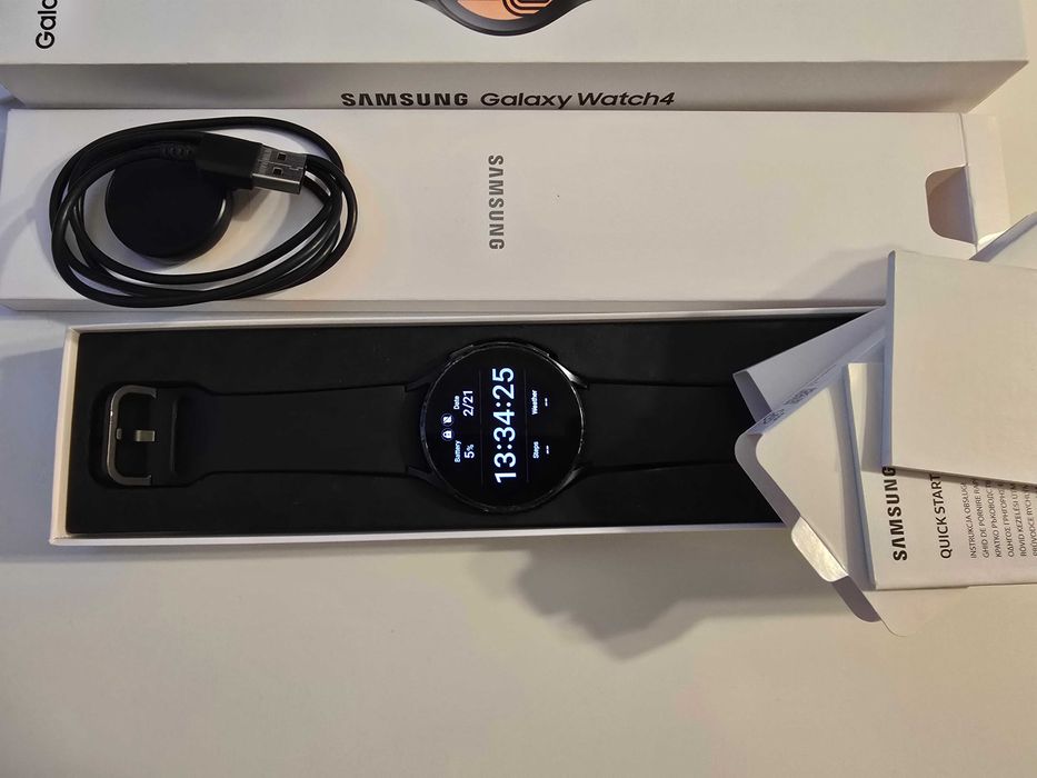 Smartwatch Samsung Galaxy Watch 4, 44mm, LTE, Negru, curea silicon