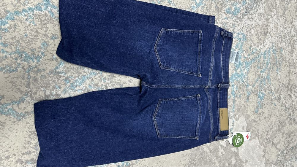 Blugi noi c&a 36