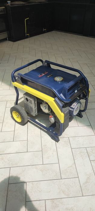 9kW гибрид Генератор  2в1: бензин/газ продаётся