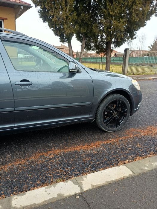De vânzare Skoda Octavia 4*4 benzina 2011