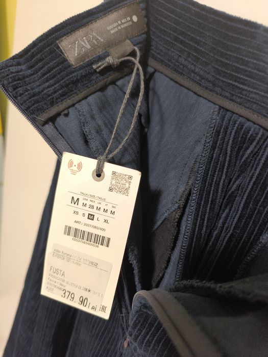 Fustă nouă, catifea reiată, Zara, M