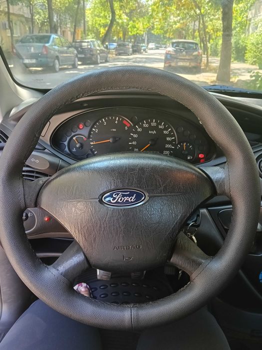 Autoturism Ford focus