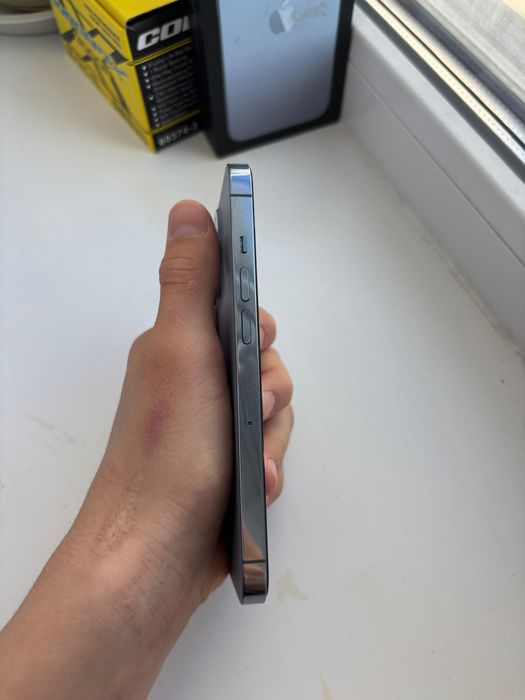 Продаю iphone13 pro