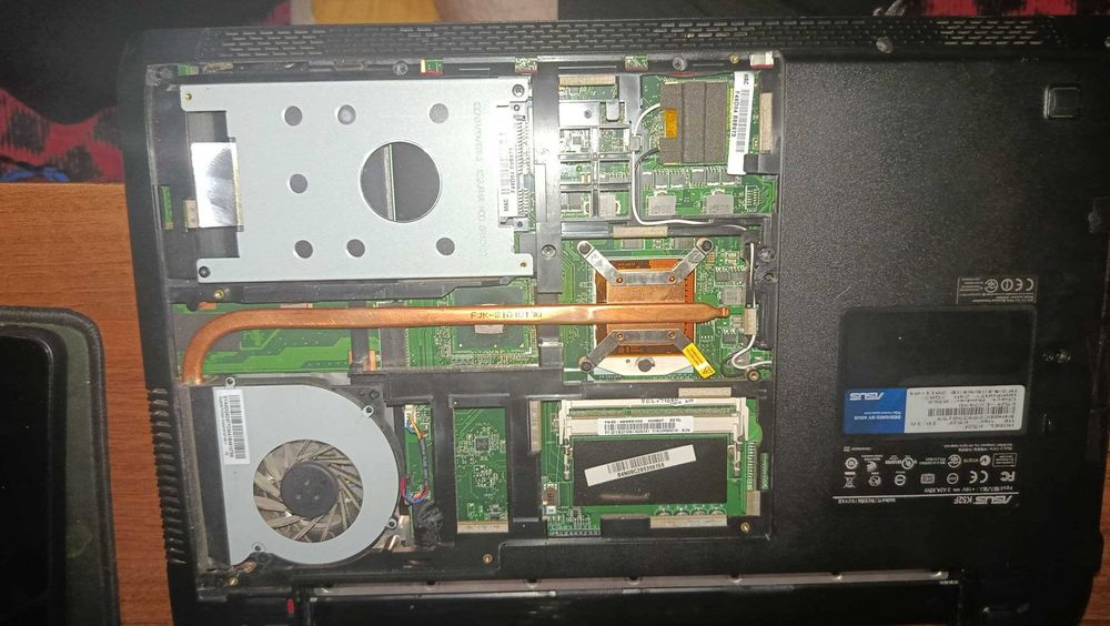 ноутбука ASUS K52F на запчасти   oxirgacha o`qing, keyin yozing.