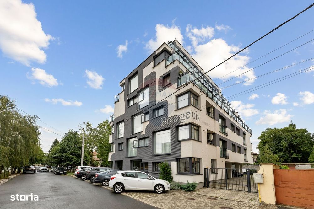 Apartament cu 3 camere + terasa de închiriat la Bourgeois Residence