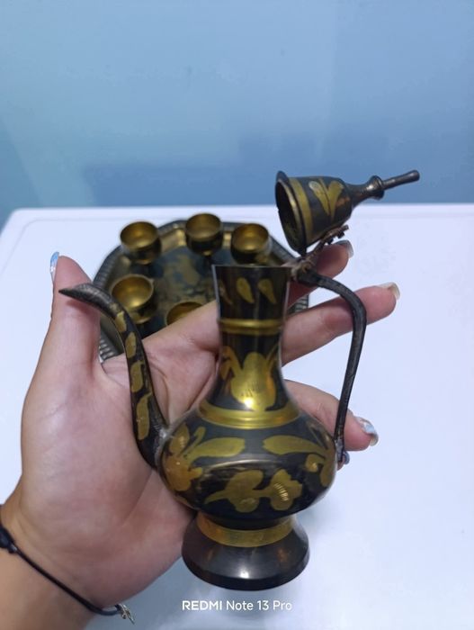 Малък Ибрик с чашки