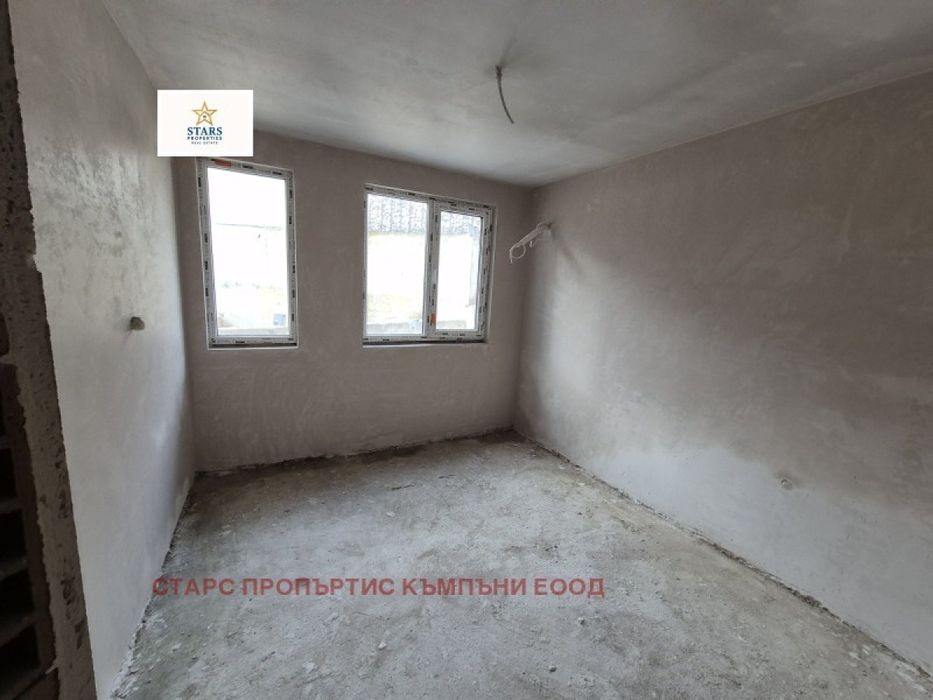 Продажба 3-стаен гр. Варна - Виница 103m²