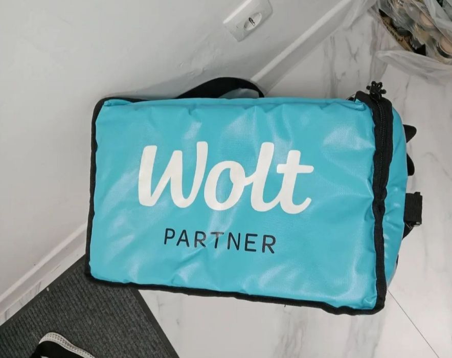 Wolt термокороб в отличном состоянии