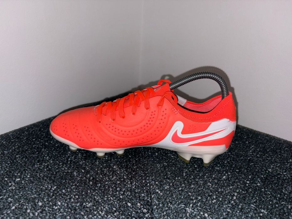 Ghete fotbal NIKE Tiempo nr 39