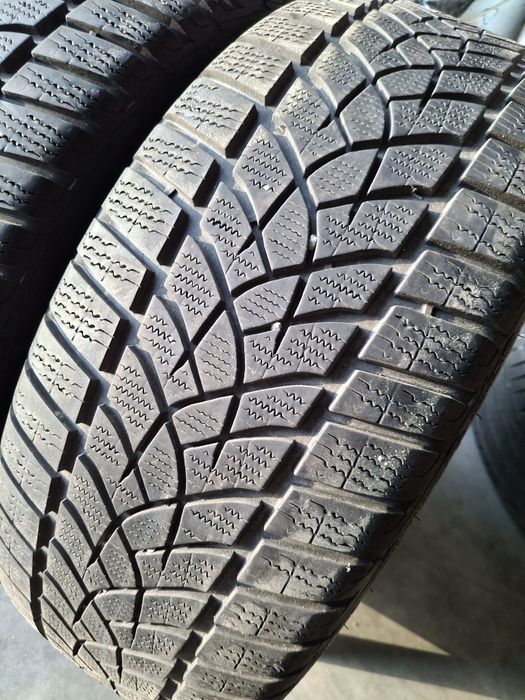 2 Anvelope M+S 235 50 r19 Goodyear