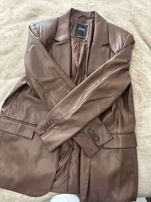 Кожено сако кафяво