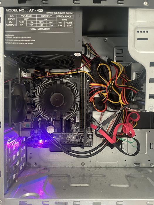 Продам срочно компьютер intel Core i3-4160