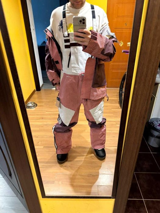 Geaca si pantaloni ski snowboard The North Face a68