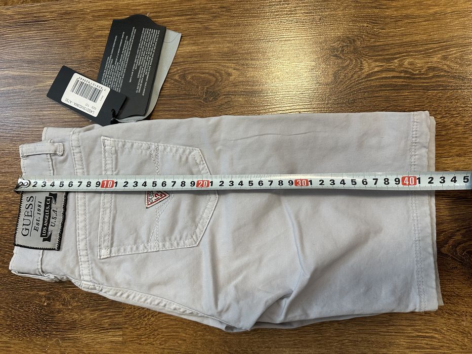 Къси панталони детски GUESS 10г.