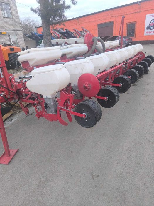 сеялка пропашная VESTA 8 PROFI