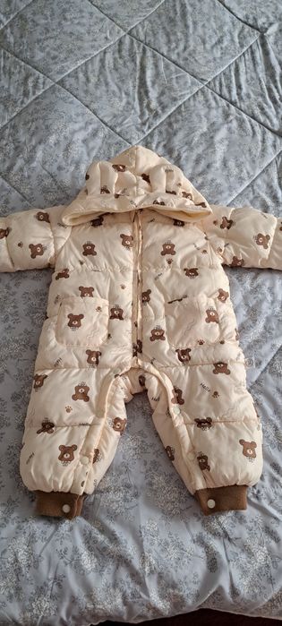 Продам комбинезон Весенний