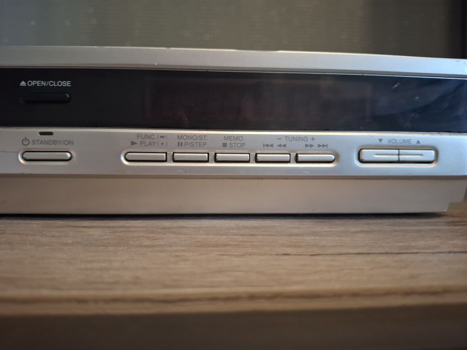 DVD/CD receiver player LG LH-T6340