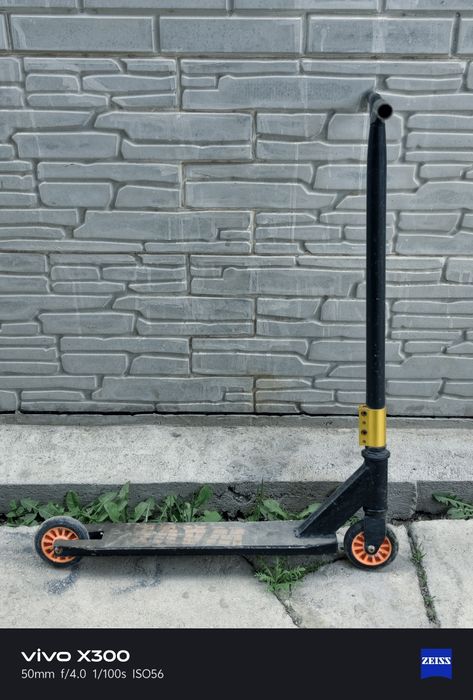 Самокат трюковой