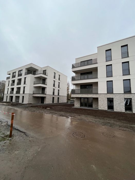 Топлоизолация и отдаване на скеле под наем