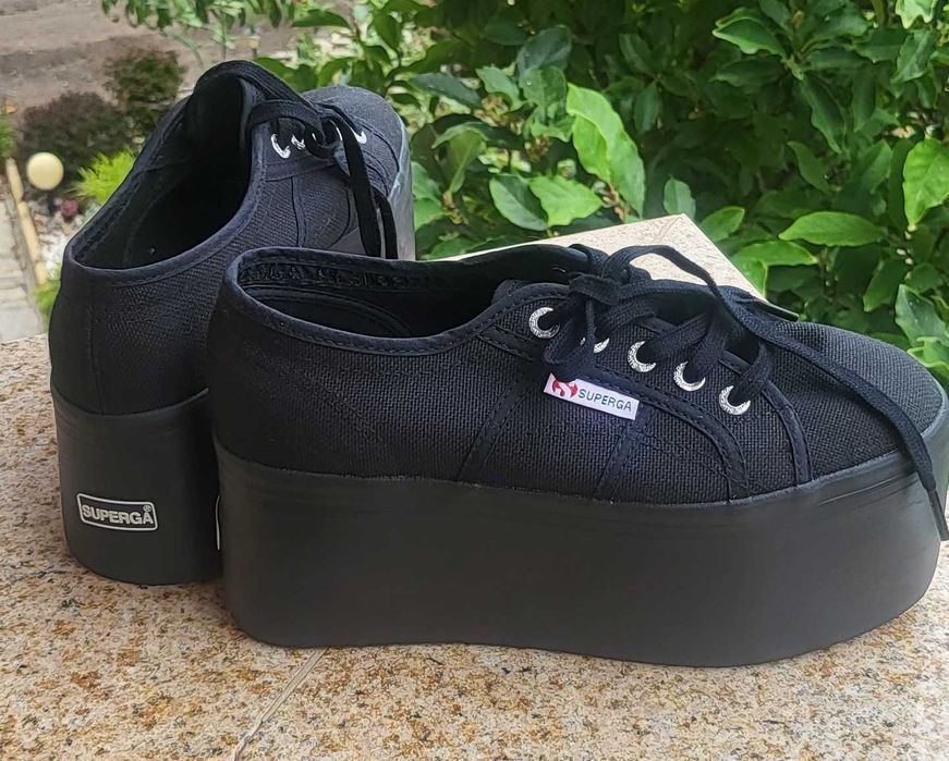 Кецове черни SUPERGA